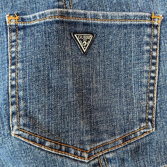 GUESS Denim Shorts in Dark Wash Women's Size 31 = 8 - Picture 6 of 13